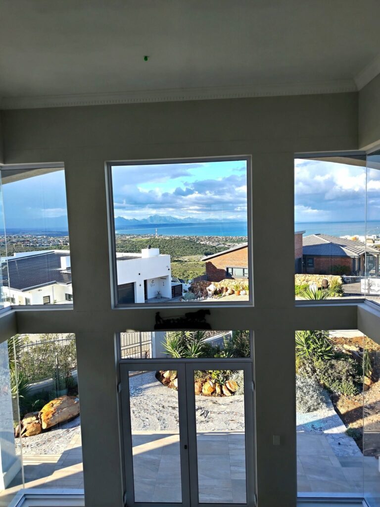 Stone Crown Manor – Mossel Bay photo 10