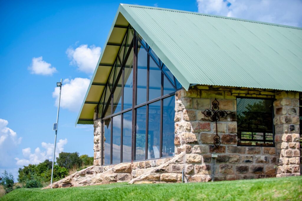Uitzicht Private Game Lodge photo 9